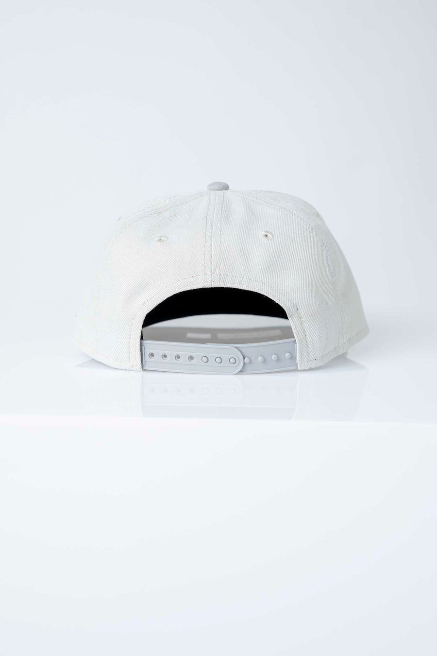 Beige/Grey