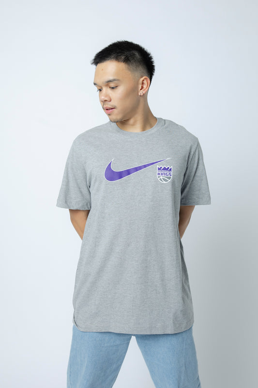 Nike Swoosh Tee